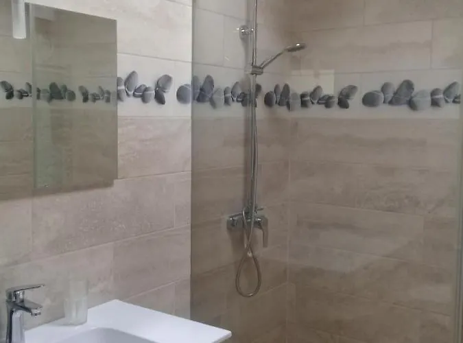 Agua Azul Poolside Rest A Luxurious Rural Woodland Idyll * Cabecadas